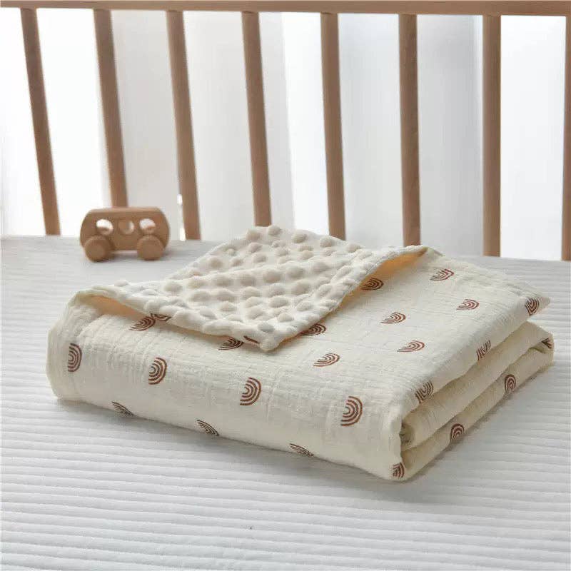 Couverture bébé hydrophile motif arc-en-ciel 70 x 100 cm