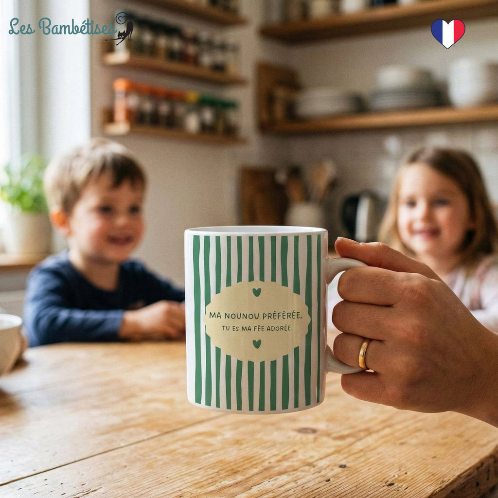 Mug Rayures Vertes "Ma nounou préférée, tu es ma fée adorée"